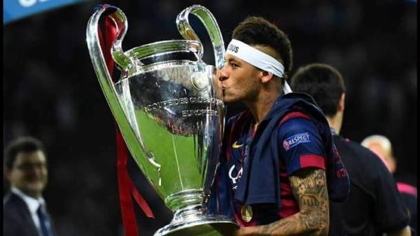 Giày Toni Kroos